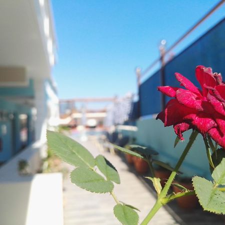 Epis Hotel Agia Marina Eksteriør billede